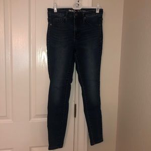 MOSSIMO Dark Wash, High Waisted Jeggings